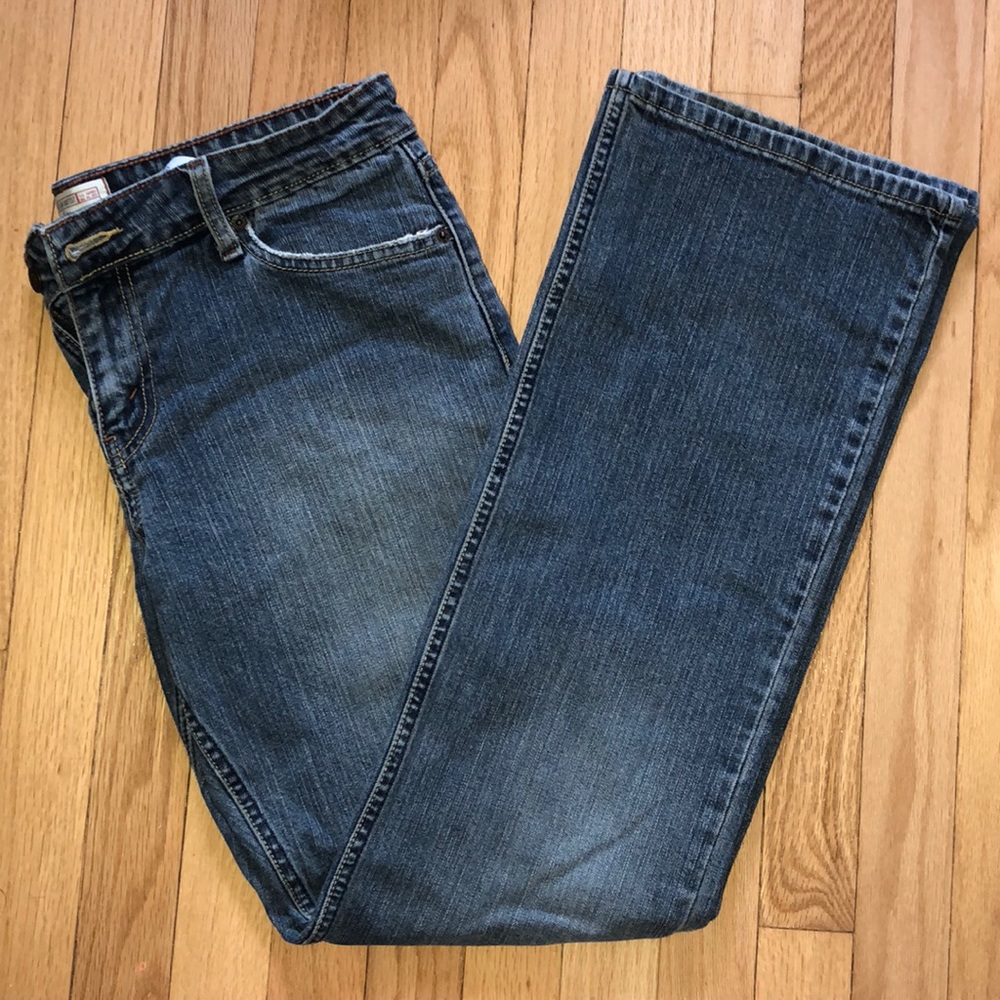 Signature by Levi Strauss Blue Jeans